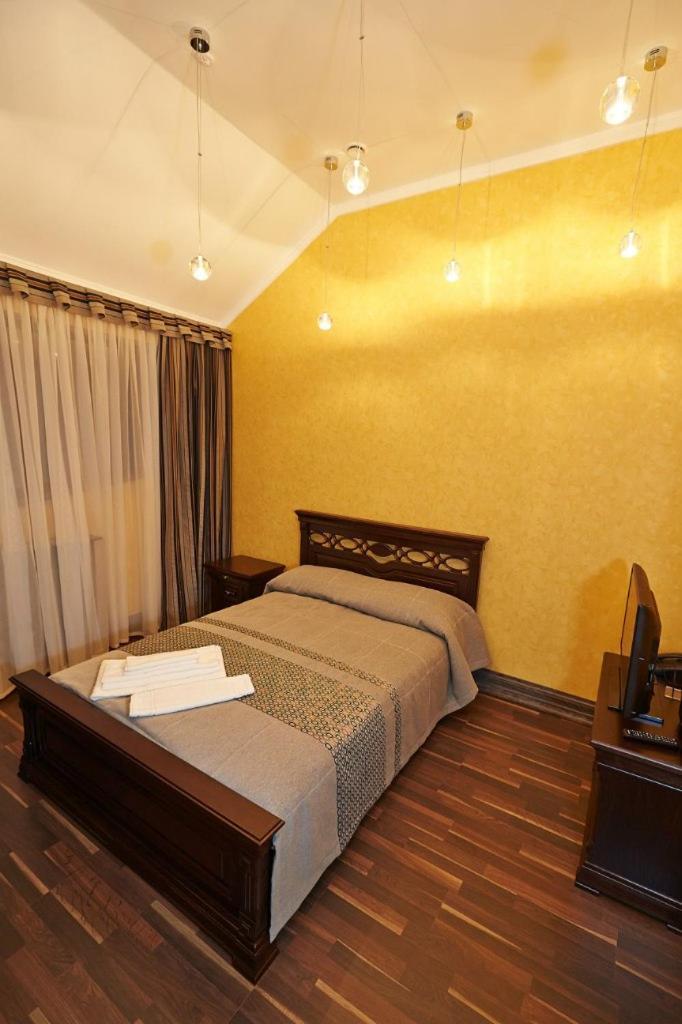 Charivna Taistra Bed and Breakfast Brovary Eksteriør billede