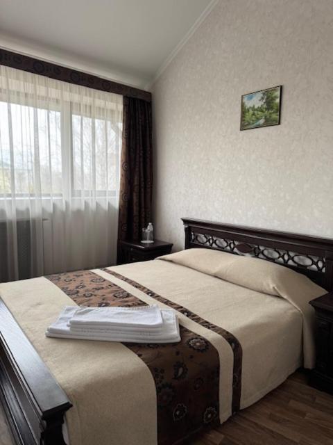 Charivna Taistra Bed and Breakfast Brovary Eksteriør billede